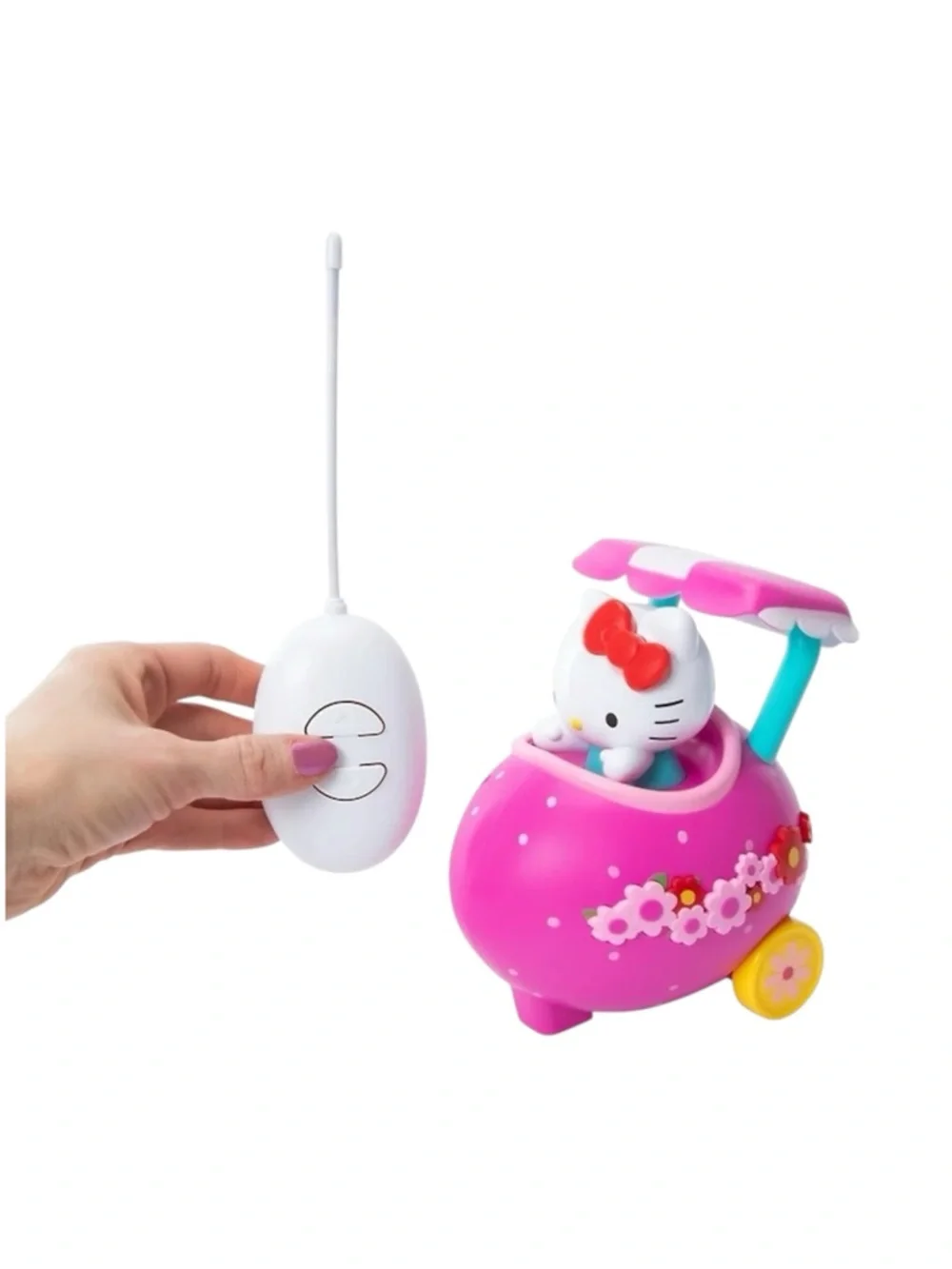 Hello Kitty Pink Floral Remote Control Ride-On Car Age 8+